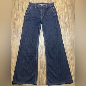 7 For All Mankind. Excellent dress jean!No imperfections. Wide Leg,light weight.